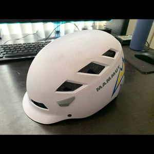 Mammut El Cap climbing helmet